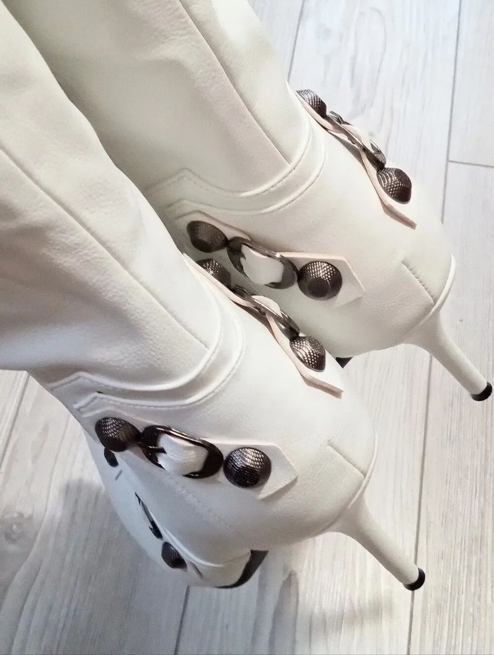 (ST1-6076) Women's White Knee - High Pointed Stiletto Boots Sz 10 - Picture 8 of 17